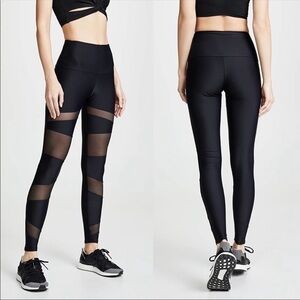 Onzie High Rise Bondage Legging Size small